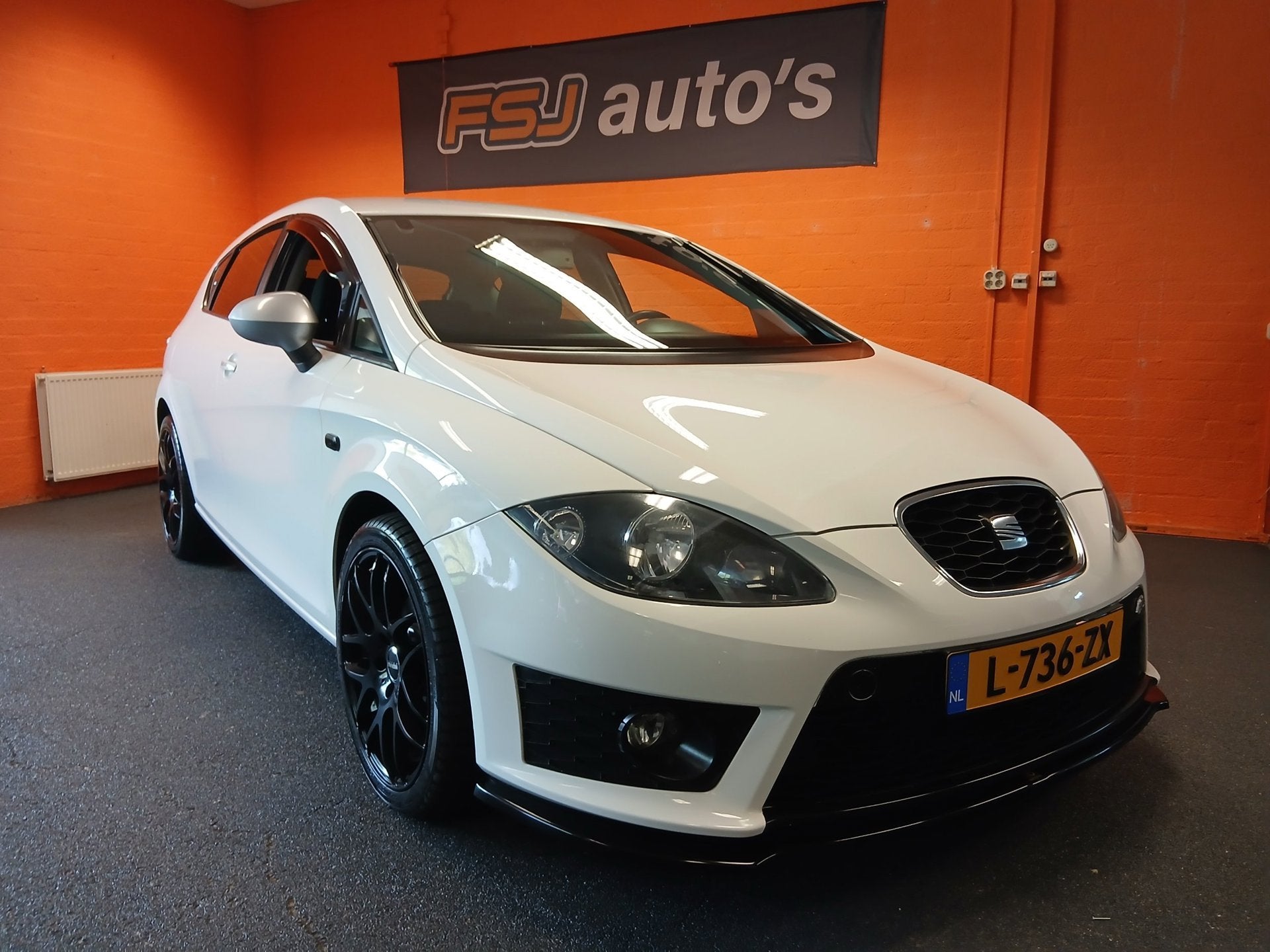 SEAT León