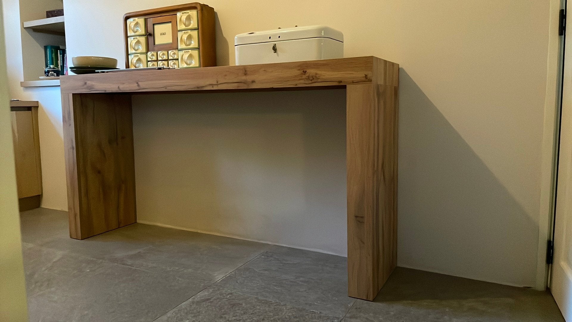 Side table, sitetable, Huis en Inrichting, Tafels | Sidetables, Ophalen, 100 tot 150 cm, Zo goed als nieuw, 25 tot 50 cm