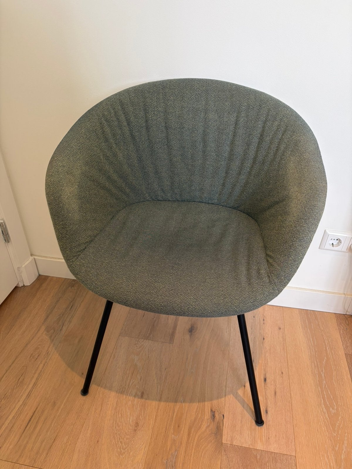Hay - About a Chair - 1x kuipstoel te koop, Gebruikt, Overige kleuren, Ophalen of Verzenden, Eén