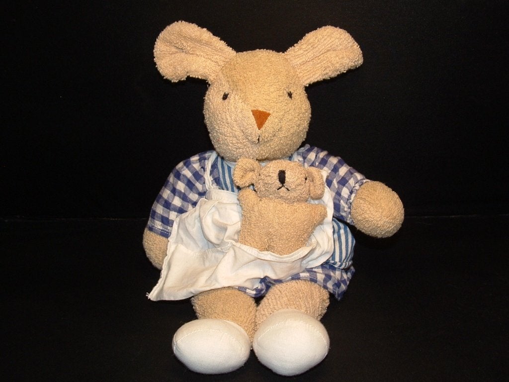HENNES & MAURITZ BABY BABY KONIJN BADSTOF BEIGE MET, Kinderen en Baby's, Speelgoed | Knuffels en Pluche, Ophalen of Verzenden