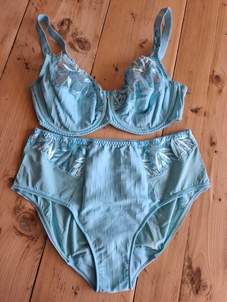 Prima Donna mintgroen setje, 75D/42, €30, Kleding | Dames, Ondergoed en Lingerie, Prima Donna, Verzenden, Groen, Setje