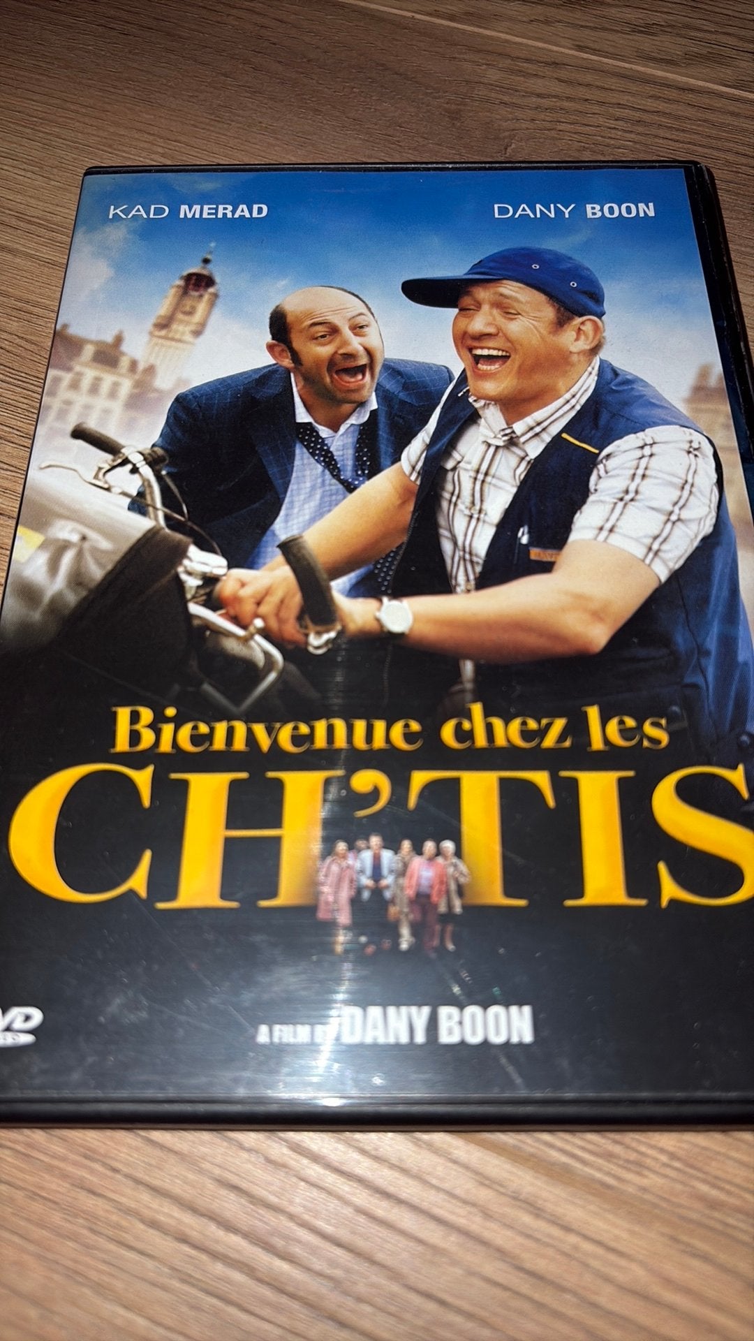 Bienvenue chez les Ch’tis met Kad Merad en Dany Boon., Vanaf 16 jaar, Ophalen of Verzenden, Zo goed als nieuw, Actiekomedie