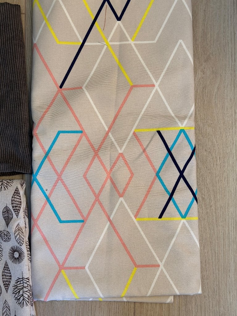 Stof resten katoen, Hobby en Vrije tijd, Stoffen en Lappen, Overige materialen, Overige kleuren, 120 cm of meer, Ophalen of Verzenden