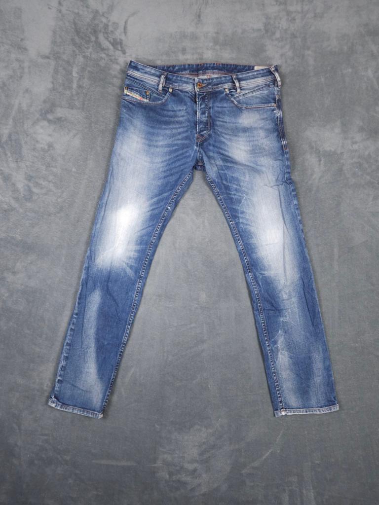 Diesel Broek iakop W31 L32 Regular Slim Tapered Blauw Jeans., Kleding | Heren, Spijkerbroeken en Jeans, Diesel, Blauw, ., W32 (confectie 46) of kleiner