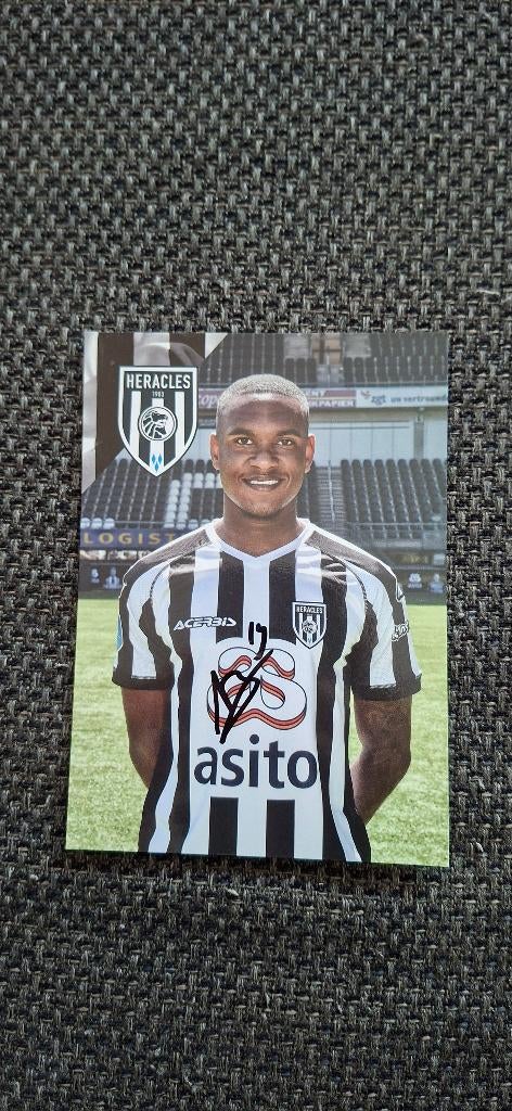 Spelerskaart met handtekening; Navajo Bakboord Heracles Ajax, Ophalen of Verzenden, Nieuw, Overige binnenlandse clubs, Spelerskaart