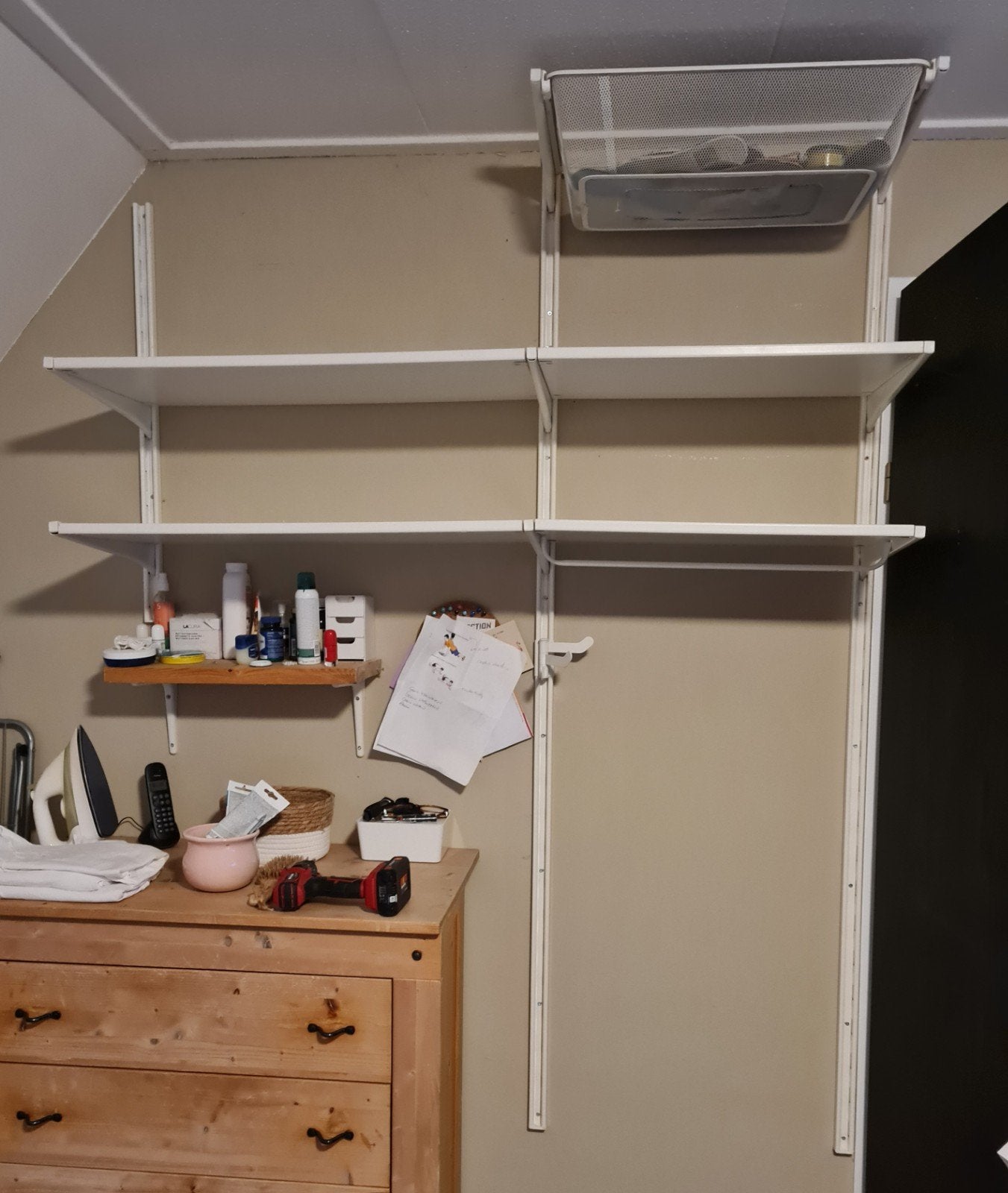 IKEA ALGOT/BOAXEL wandrek systeem met planken en mand, Ophalen, Gebruikt