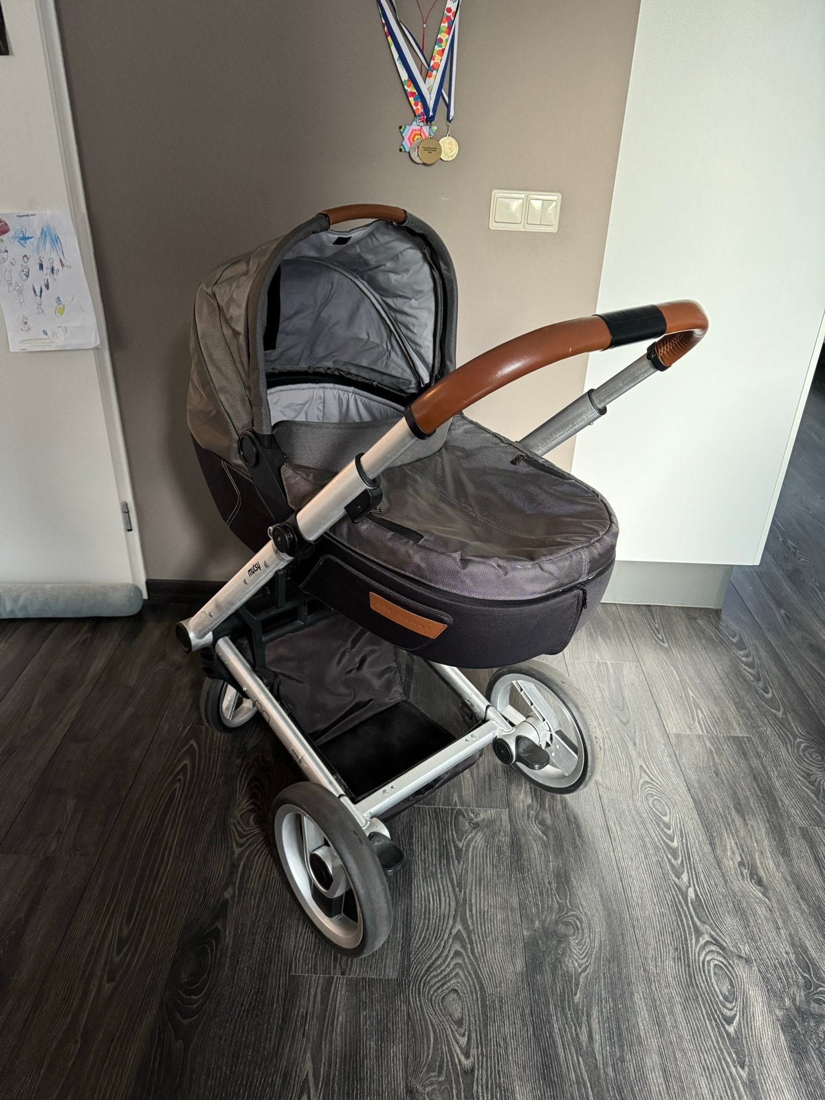 Mutsy iGo Urban kinderwagen met reiswieg en zitje, Ophalen, Gebruikt, Combiwagen, Mutsy