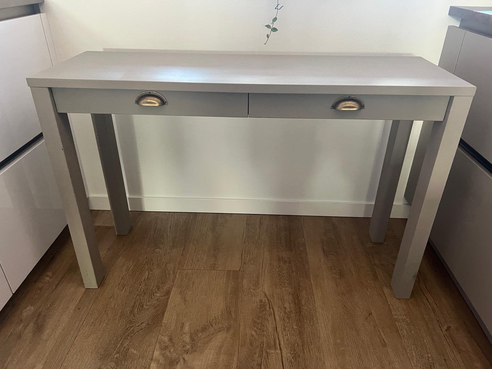 Prachtige sidetable Jan des Bouvrie, massief eikenhout, Huis en Inrichting, Tafels | Sidetables, Ophalen, Gebruikt, Landelijk modern