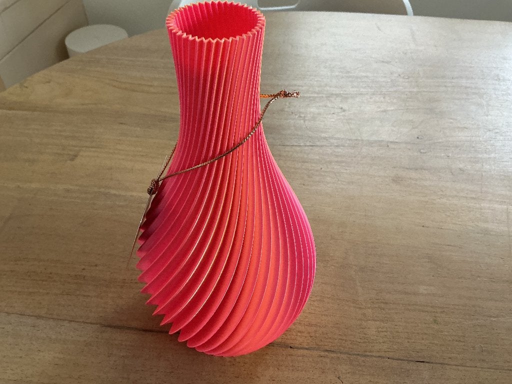 Vaas kunst oranje, Huis en Inrichting, Woonaccessoires | Vazen, Kunststof, Nieuw, Oranje, Ophalen of Verzenden