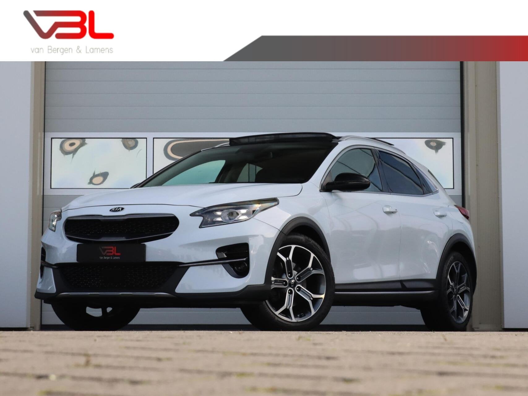 Kia XCeed 1.5 T-GDI 160PK MHEV ExecutiveLine | Full options, Gebruikt, 4 cilinders, Met garantie (alle), Wit