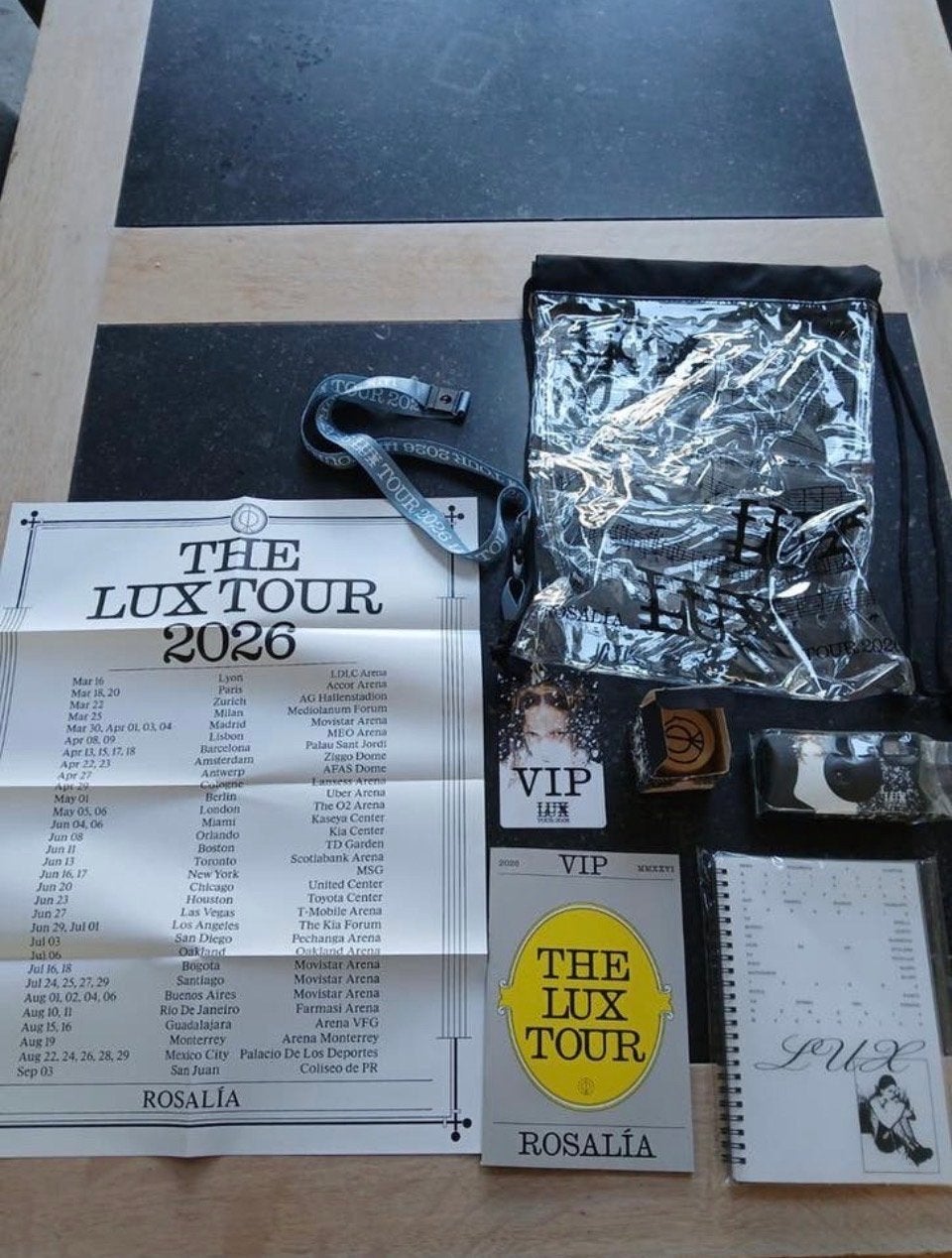 Rosalía The Lux Tour 2026 VIP-pakket (nieuw), Ophalen of Verzenden, Nieuw, Overige typen