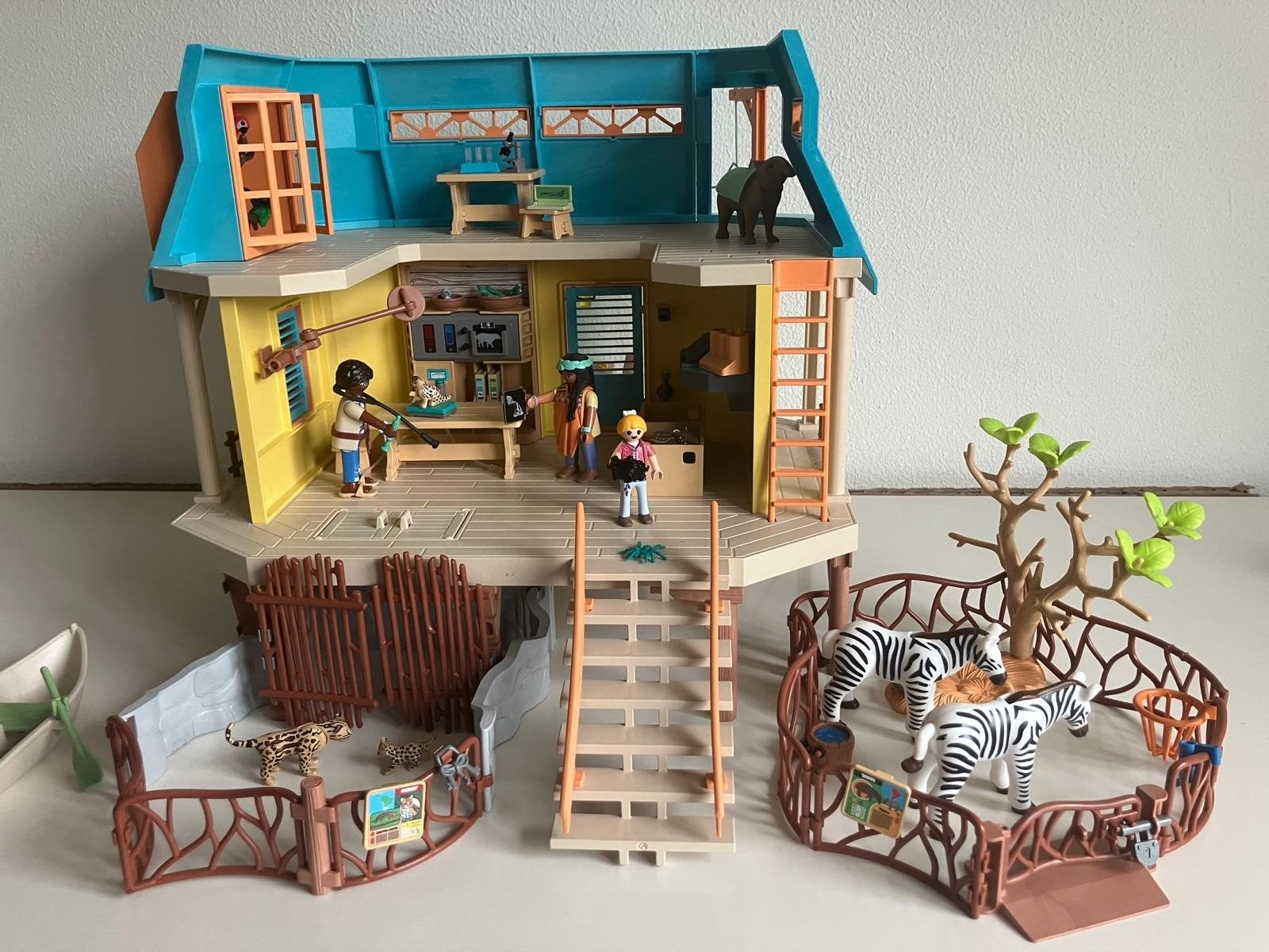 Playmobil Wiltopia Dierenverzorgingscentrum & Nachtlicht, Ophalen of Verzenden