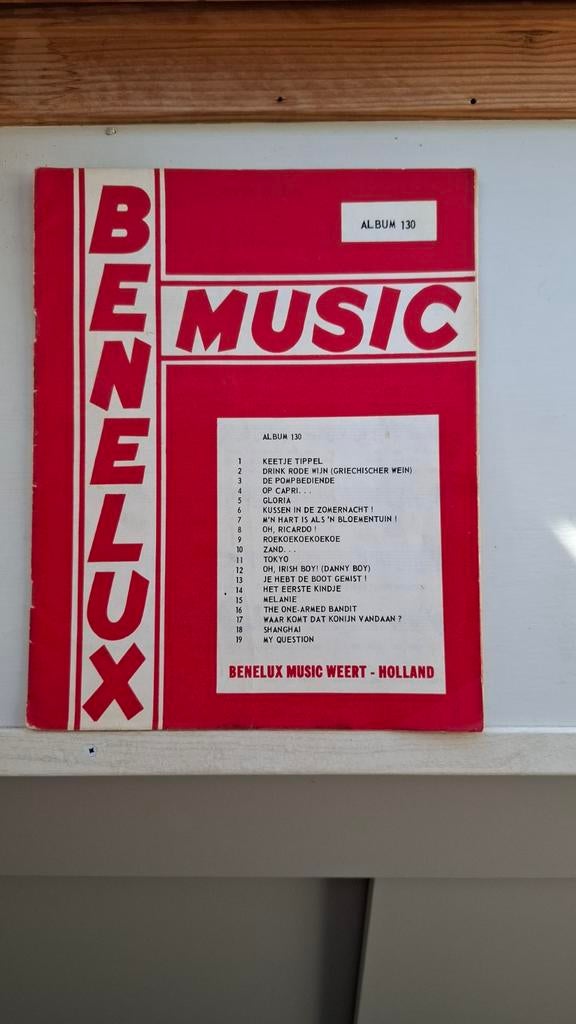 Bladmuziek Benelux Music Album 130 Gitaar (redelijk), Muziek en Instrumenten, Bladmuziek, Ophalen of Verzenden, Artiest of Componist
