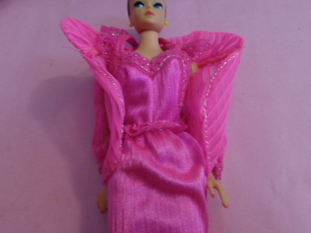Barbie Beauty Secrets, Ophalen of Verzenden, Gebruikt, Kleertjes