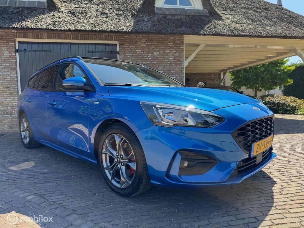 Ford Focus Wagon - 1.5 - EcoBoost ST - PANO dakraam, 1345 kg, Euro 6, 150 pk, Blauw