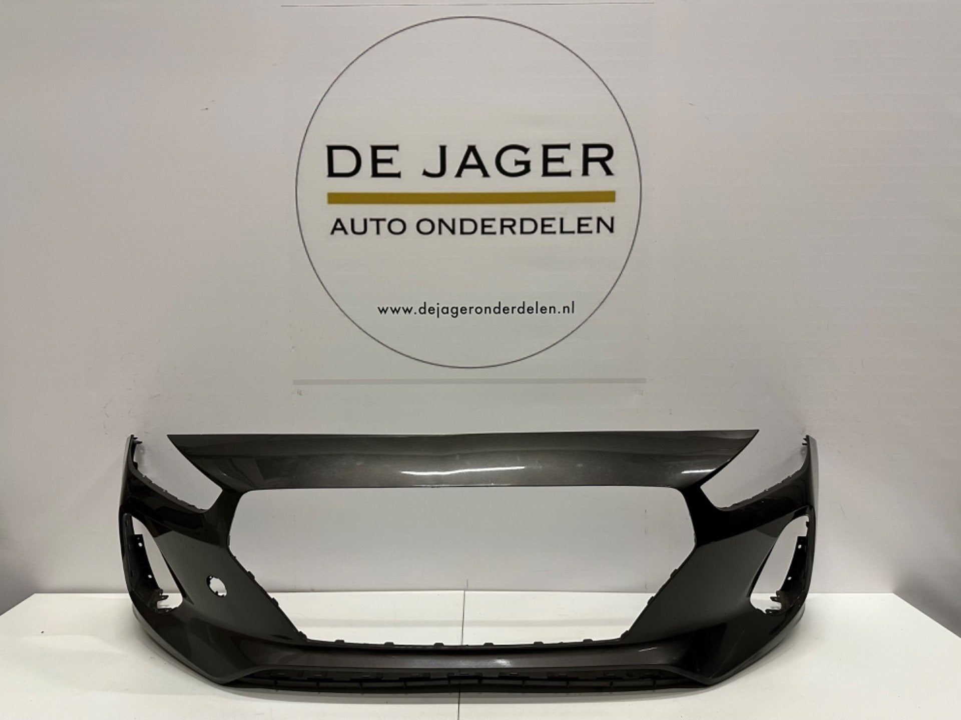 HYUNDAI I30 III 3 VOORBUMPER BUMPER 86511-G4000, Gebruikt, Heolleung-ro 12
06797  Seoul, Ophalen of Verzenden, Info@hyundai.com