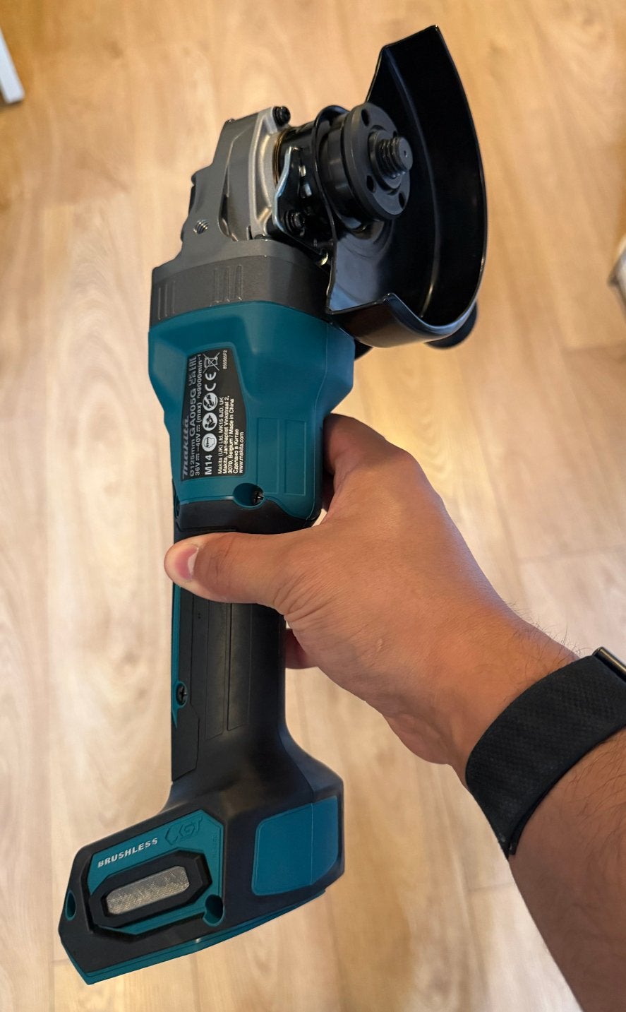 Makita Haakse Slijper - Nooit gebruikt, Ophalen, Zo goed als nieuw, 1000 watt of meer, Haakse handslijpmachine