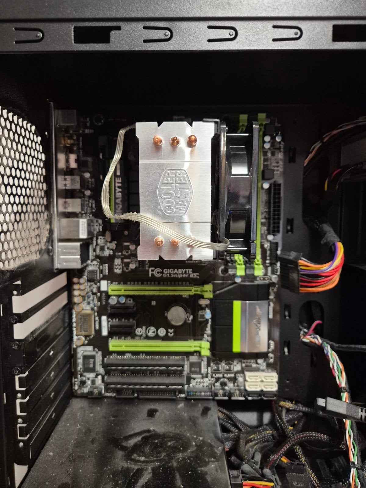 Gigabyte G1.Sniper B5 moederbord met Intel Core i5-4570 CPU, Computers en Software, Moederborden, Gebruikt, DDR3, Ophalen of Verzenden