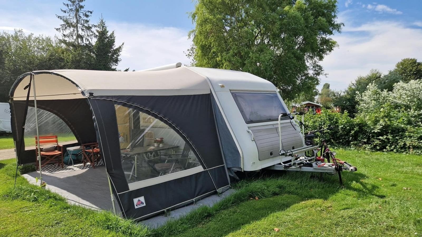 Kip Caravan Grey Line Special 53 TEB 2003 – 4 slaapplaatsen, Caravans en Kamperen, Rondzit, Kip, Kachel, Particulier