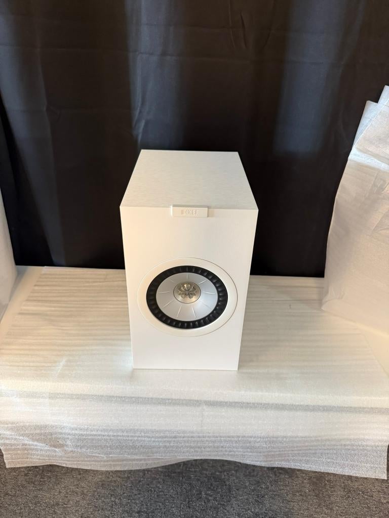 KEF Q3 Meta – Satin White | Als nieuw | Dealer garantie, Ophalen of Verzenden, Zo goed als nieuw, Overige merken