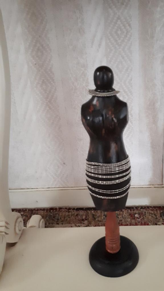 Paspopje tribal stijl totaal 30cm, Antiek en Kunst, Curiosa en Brocante, Ophalen of Verzenden