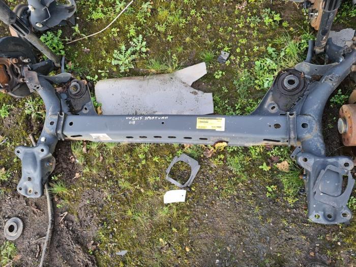Achteras voorwielaandrijving van een Volkswagen Golf Sportsv, Gebruikt, -, Volkswagen, -