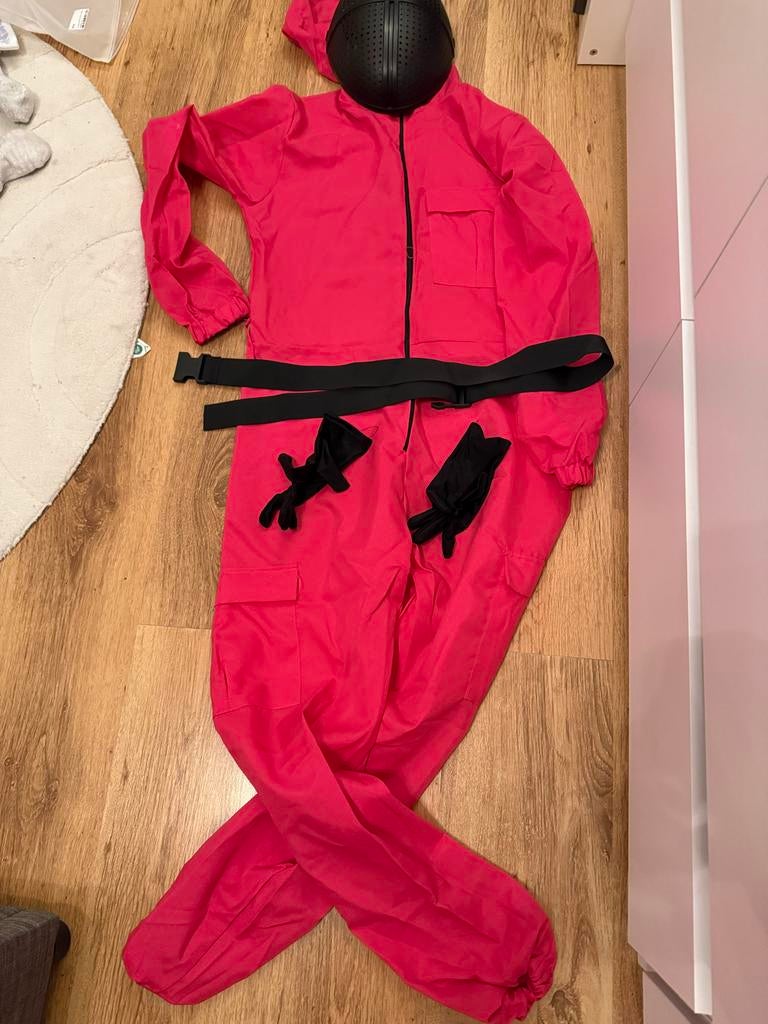 Carnavalskleding - Squid Game Kostuum, Carnaval, Overige maten, Ophalen of Verzenden, Zo goed als nieuw