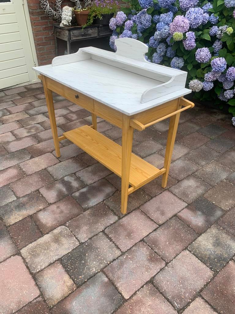 Brocante wastafel met houten blad, Ophalen