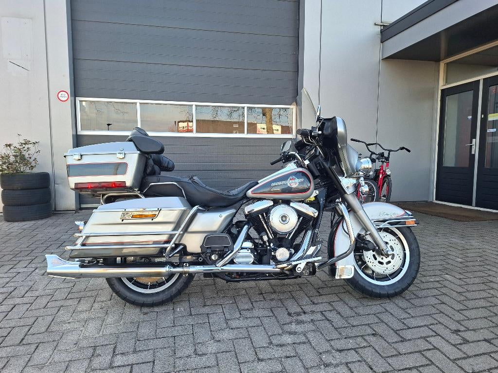 Harley-Davidson FLHTC Electra Glide 90th Anniversary, 2 cilinders, 1340 cc, Motorrijbewijs A, Particulier