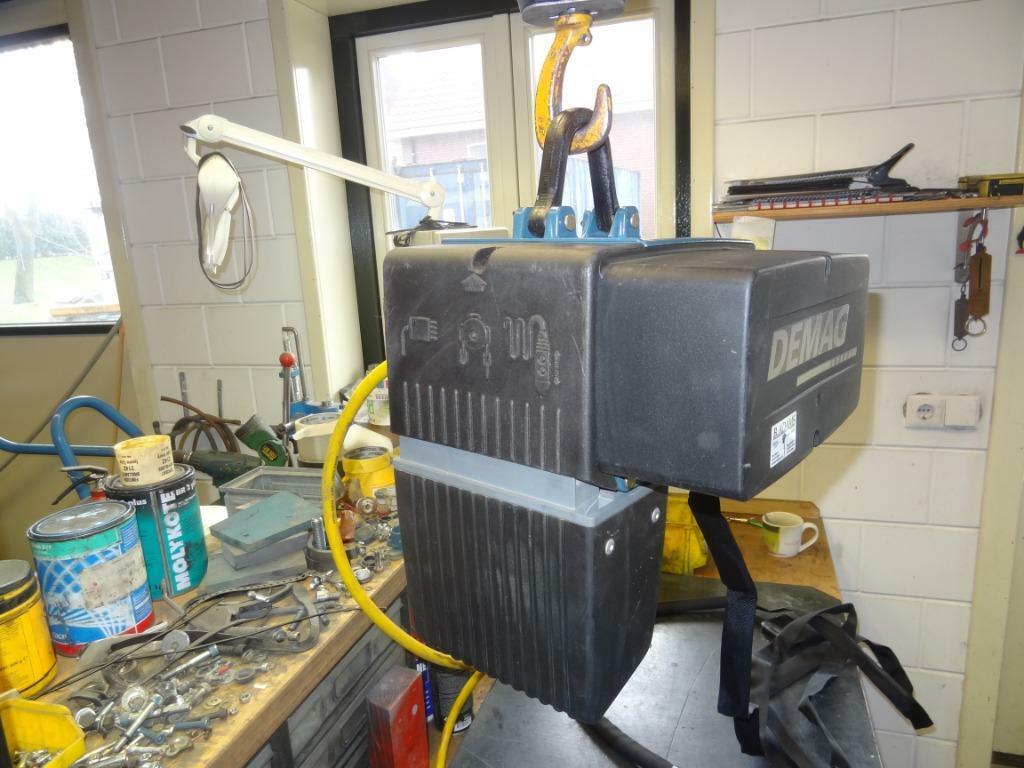 DEMAG kettingtakel 250 KG, Ophalen, Zo goed als nieuw