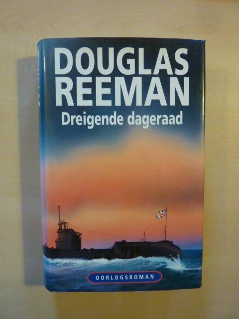 Douglas Reeman - Dreigende dageraad, Ophalen of Verzenden, Zo goed als nieuw