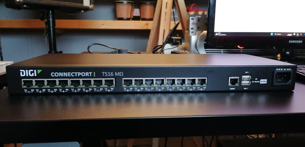 Digi ConnectPort TS 16 MEI | Gebruikt | 16-poorts seriële, Computers en Software, Netwerk switches, Ophalen of Verzenden, Gebruikt