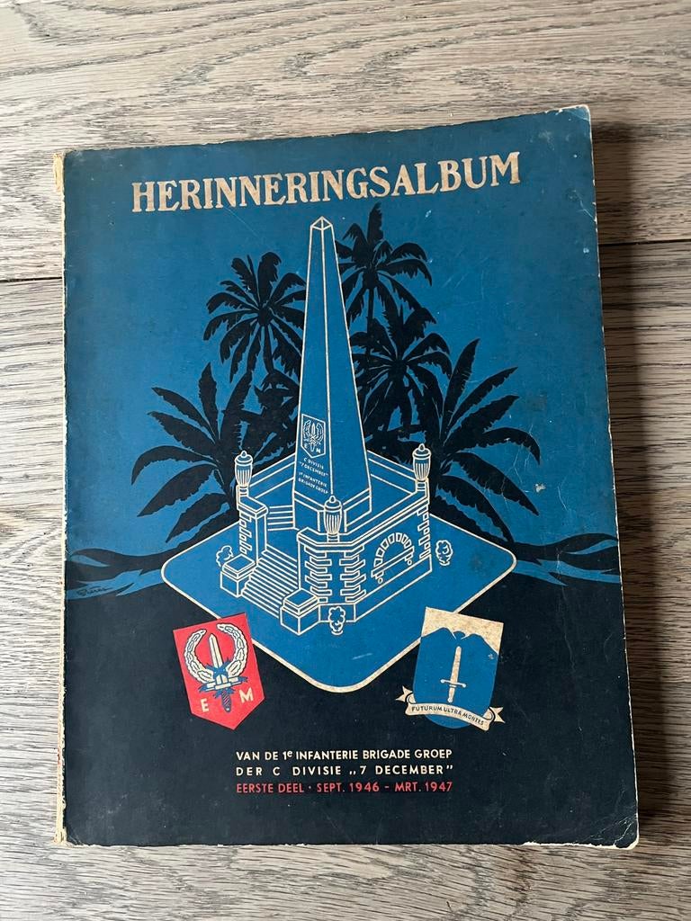 Herinneringsalbum, eerste deel sept. 1946 - mrt. 1947., Boeken, Gelezen, Ophalen of Verzenden, Landmacht, 1945 tot heden