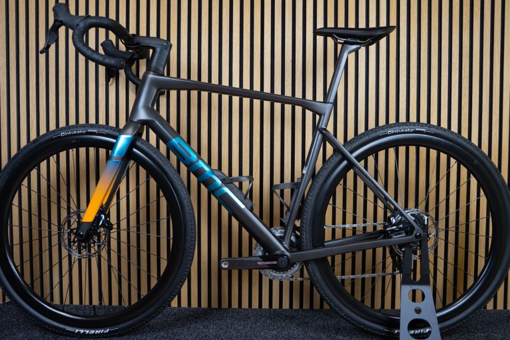 BMC Kaius 01 TWO Maat 56 Gravelbike *NIEUW!*Garantie*BTW*, Fietsen en Brommers, Carbon, Nieuw, Ophalen of Verzenden, Meer dan 20 versnellingen