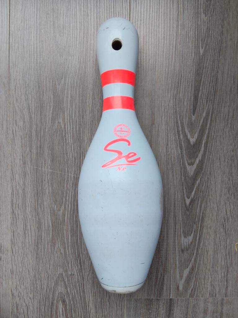 Vintage Bowling Pin, Sport en Fitness, Bowlen, Ophalen of Verzenden, Gebruikt, Bal