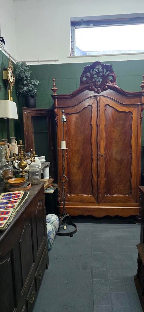 Antieke & Brocante Meubels Collectie, Ophalen