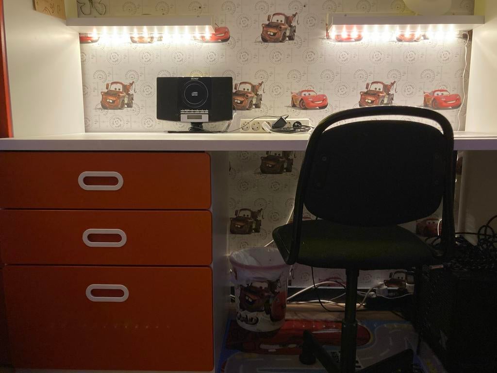 Complete slaapkamer met STUVA / SMÅSTAD hoogslaper en kasten, Ophalen, Zo goed als nieuw, Meisje