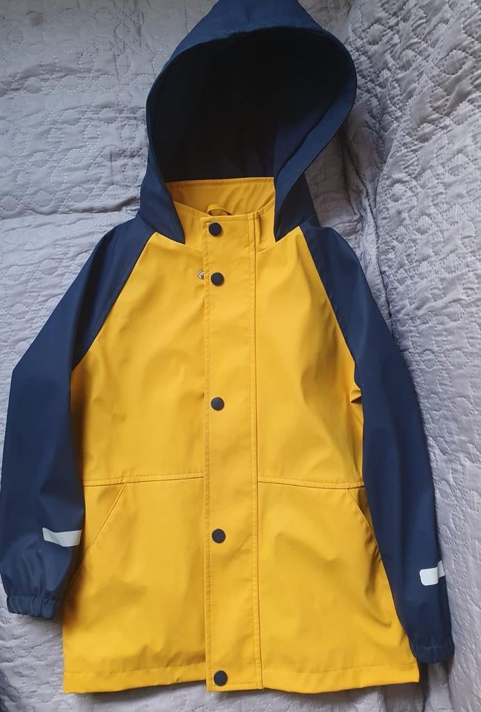 Regenjas Primark maat 122, Kinderen en Baby's, Kinderkleding | Maat 122, Jongen of Meisje, Ophalen of Verzenden, Zo goed als nieuw