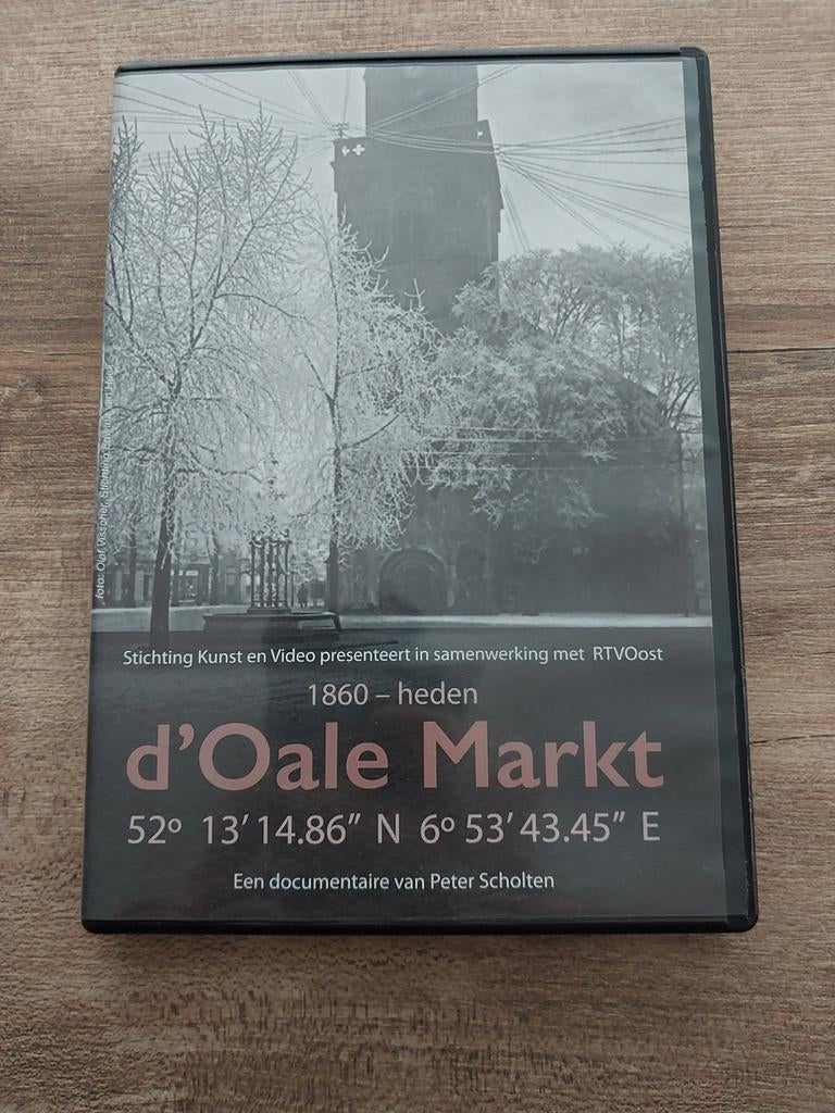 D'Oale Markt DVD - Peter Scholten Documentaire, Alle leeftijden, Ophalen of Verzenden, Zo goed als nieuw, Kunst of Cultuur
