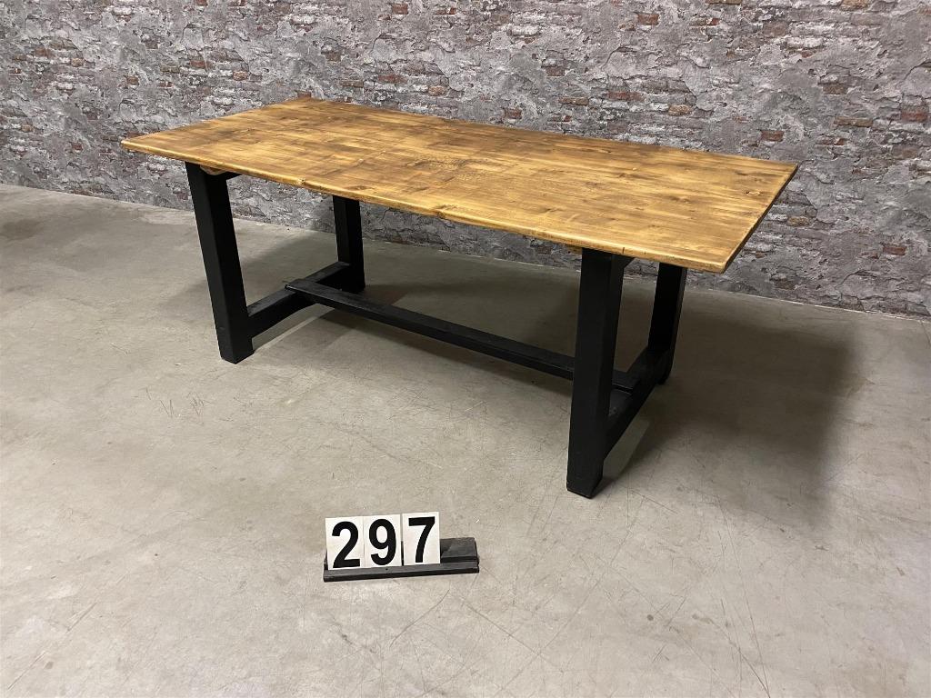 Industriële houten tafel nr.297, Info@antiekgroothandel.com, Nieuw, Vijf personen of meer, 7602RG