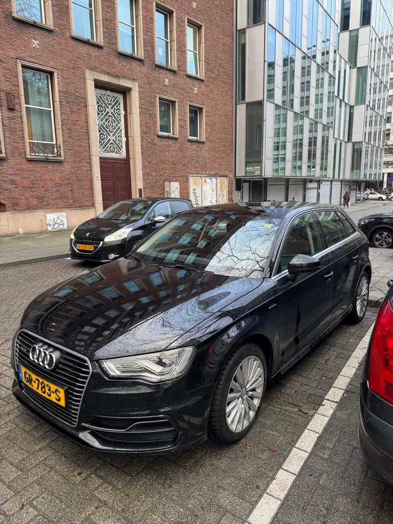 Audi A3 E-tron 1.4 Tfsi 204pk Tronic 2015 Zwart, Auto's, Audi, 4 cilinders, Zwart, 1395 cc, 149 pk