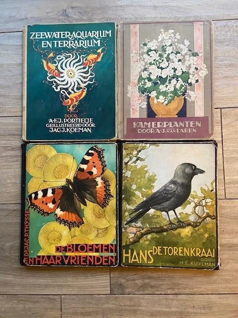 Verkade plaatjes albums natuur 4 stuks 1906 tot 1940, Ophalen of Verzenden, Gelezen, Verkade, Plaatjesalbum
