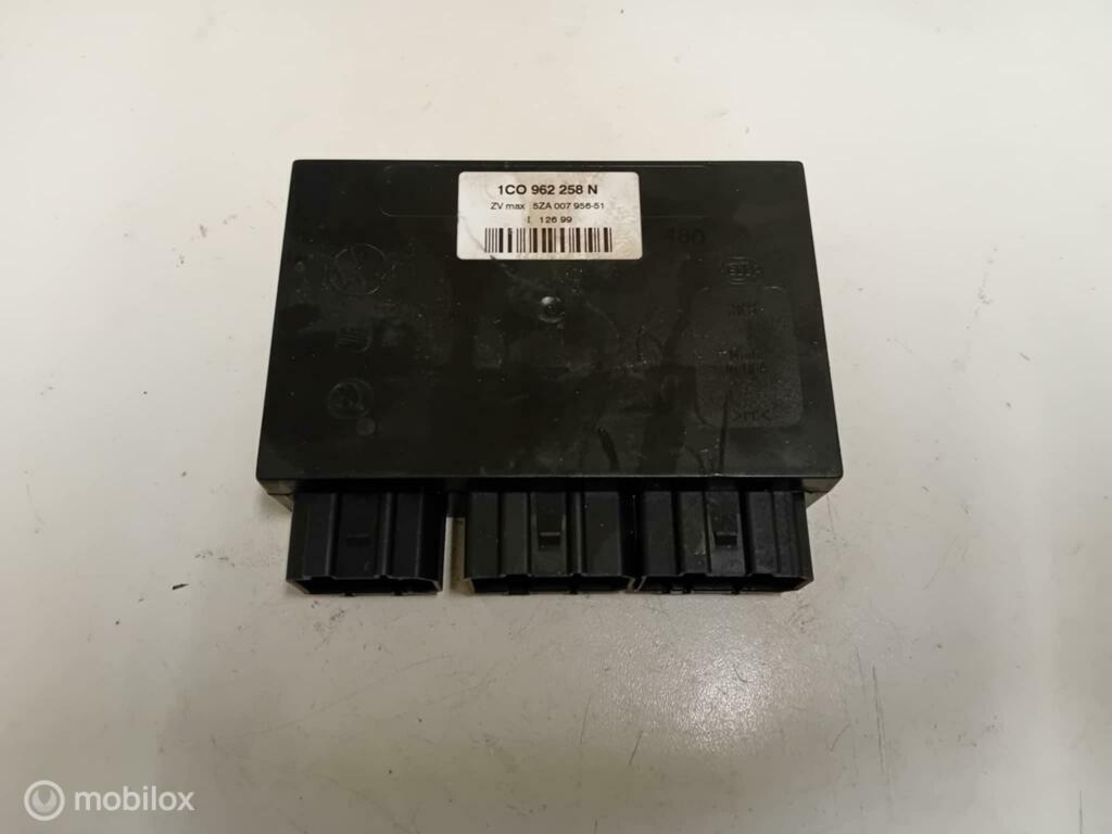 Comfortmodule Volkswagen Golf 4 1C0962258N, Auto-onderdelen, Gebruikt, Ophalen of Verzenden