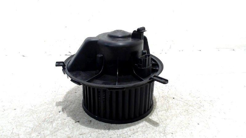 Kachel ventilator motor Volkswagen Golf, Auto-onderdelen, Onderdelen@venauto.nl, Van der Ven Autorecycling B.V., Gebruikt, Ettenseweg 76, 4706 PB Roosendaal, The Netherlands