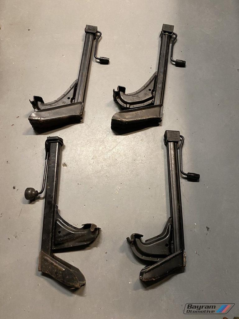 Bmw E30 krik diverse coupe cabrio touring vfl nfl 3-serie, Auto-onderdelen, Interieur en Bekleding, Gebruikt, -, -, Ophalen of Verzenden