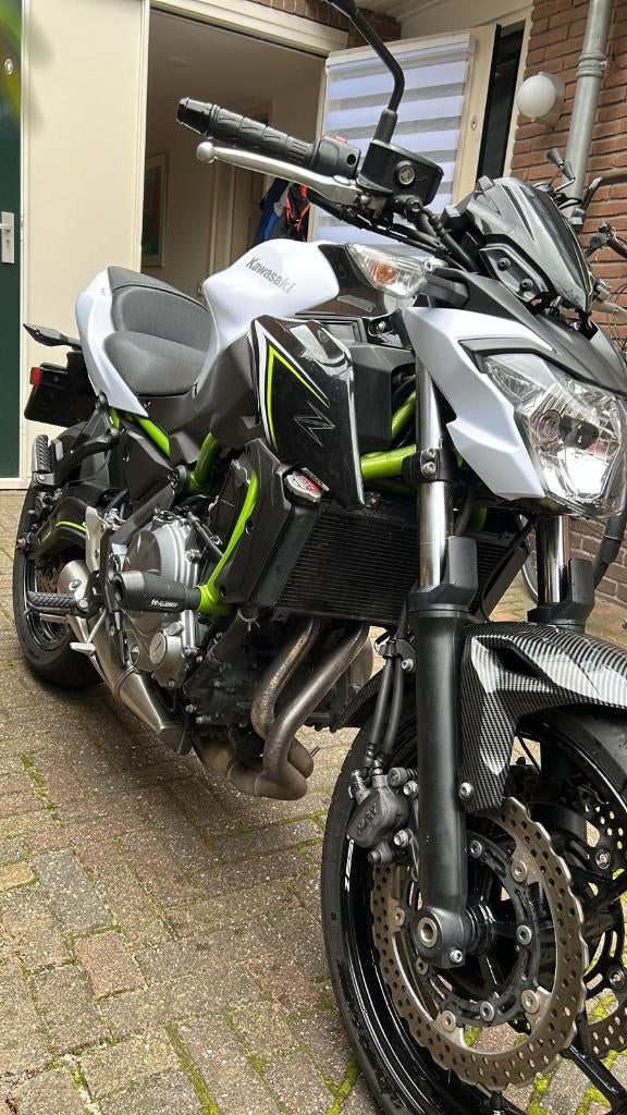 Kawasaki Z650 ABS | 2018 | Nette staat | Volledig origineel, Motoren, Motoren | Kawasaki, 2 cilinders, 649 cc, Particulier, Minimaal motorrijbewijs A2
