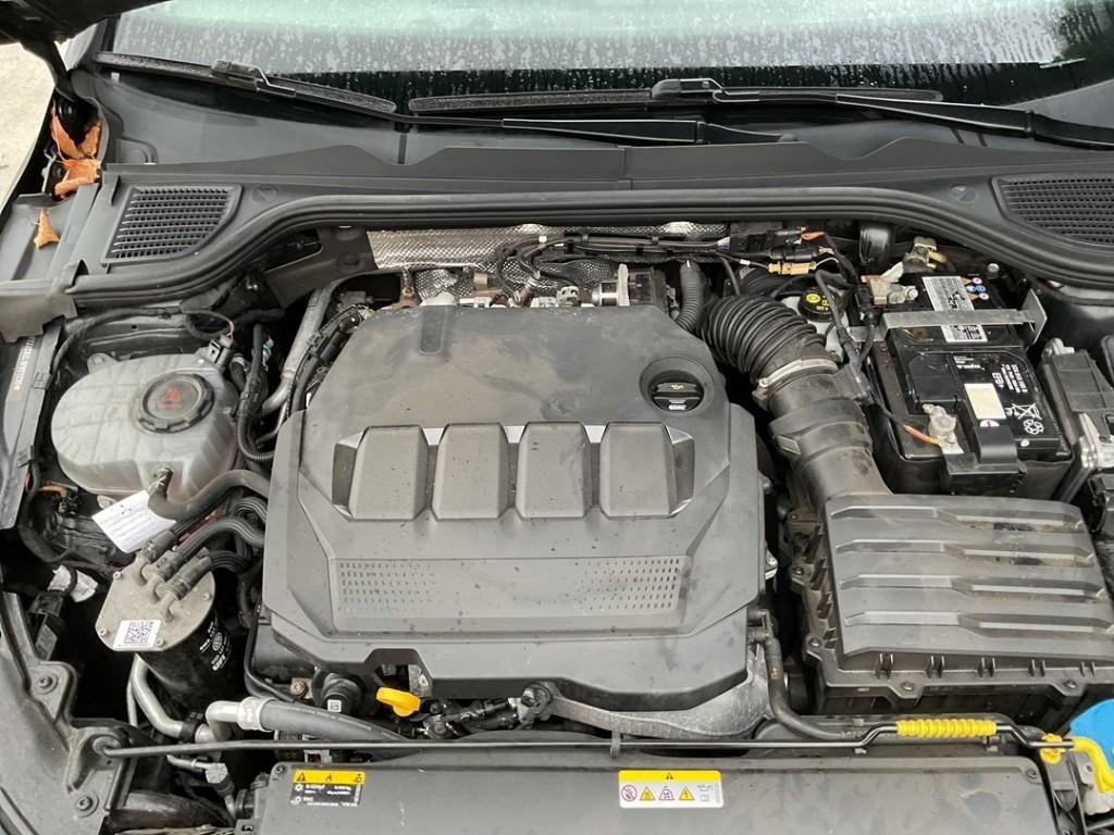 Motor Volkswagen Golf VIII (CD1) (2019-08/..) 05L100031C, Gebruikt, Volkswagen, Volkswagen AG, Kundenbetreuung@volkswagen.de