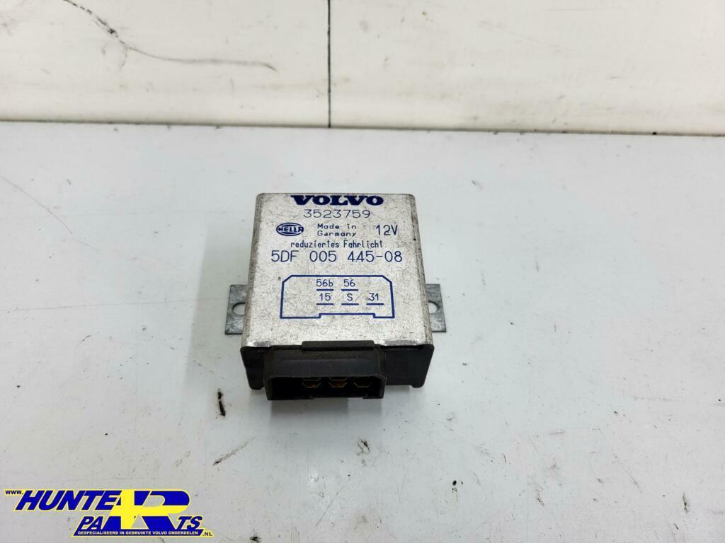 Relais Volvo 740/940/960 ('91-'96) 3523759, Gebruikt, Ophalen of Verzenden, Volvo, Volvo