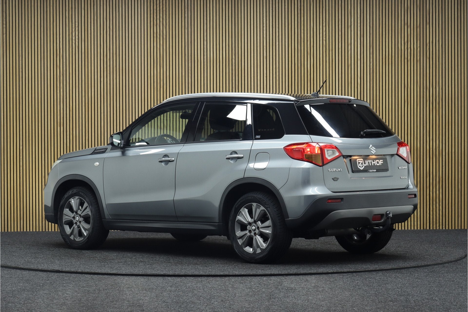Suzuki Vitara 1.6 Exclusive Allgrip 4X4 | Adaptive Cruise |, Auto's, Keurmerk '100% Onderhouden', Dealer onderhouden, Stof, 4 cilinders