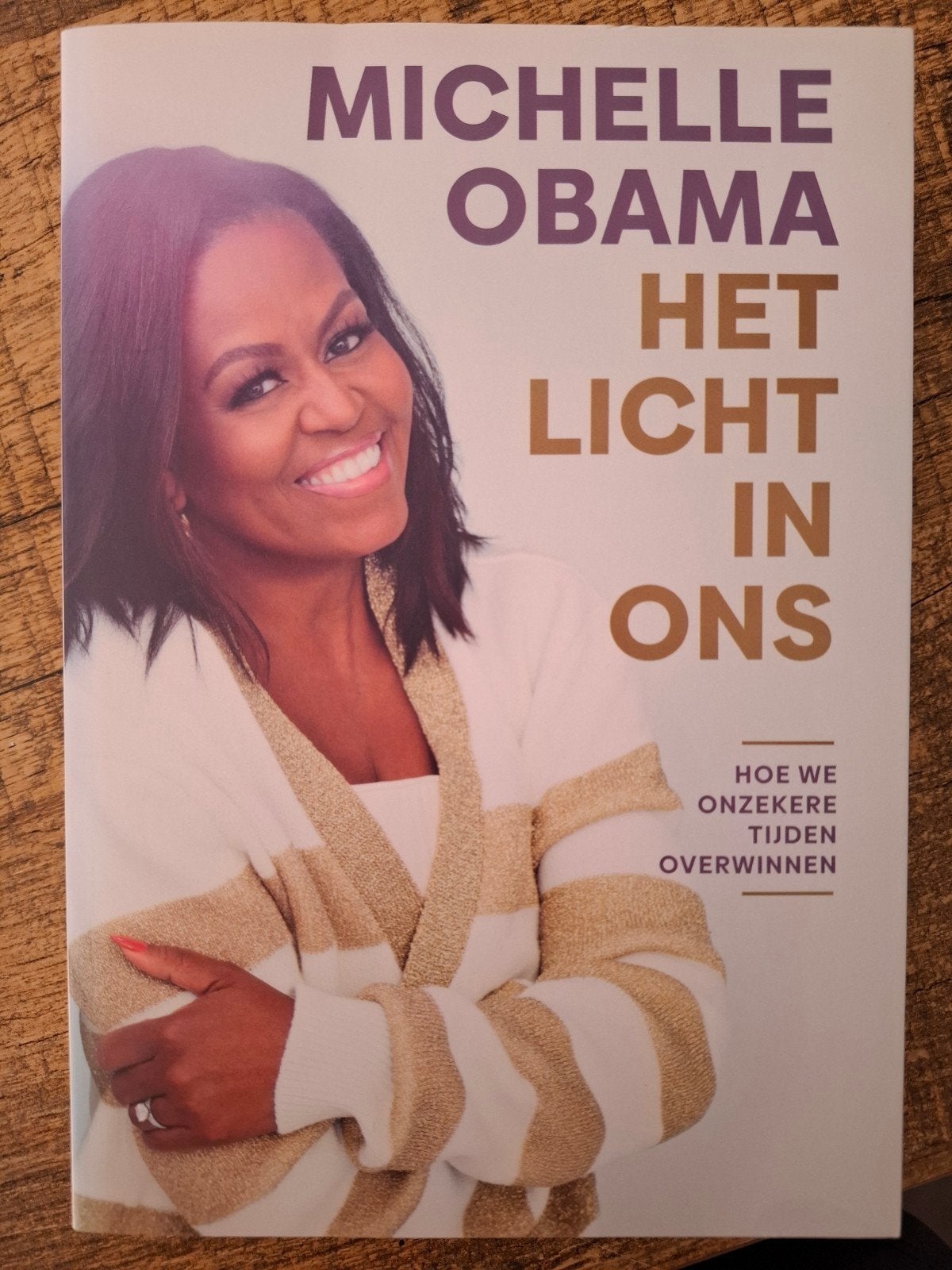 Michelle Obama - Het licht in ons (als nieuw), Ophalen of Verzenden, Zo goed als nieuw, Michelle Obama